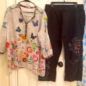 Johnny Was sizeL top, shorts and pants bundle.